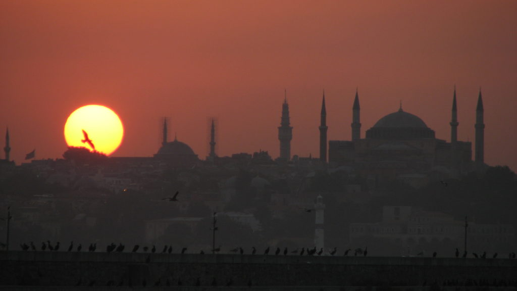 www.iamcalgary.ca IAmCalgary Istanbul Skyline Sunset